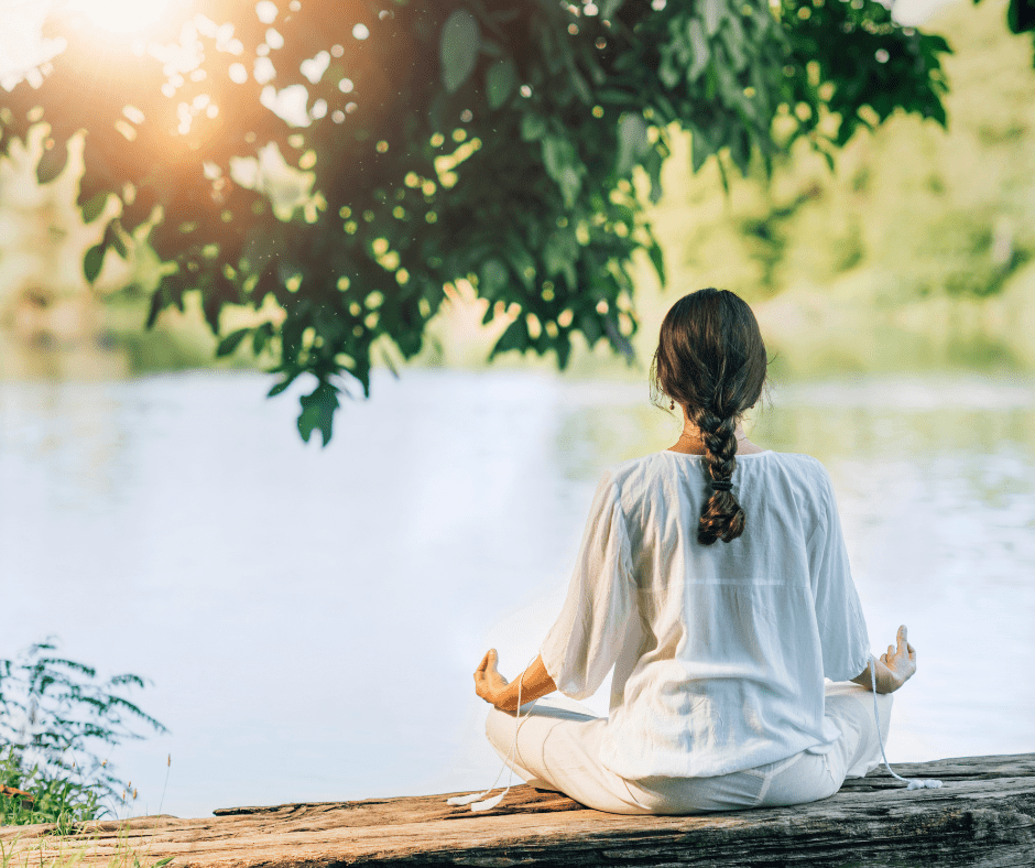 How Natural Scents Can Improve Your Mood and Create a Positive Environment - Calm & Cozy