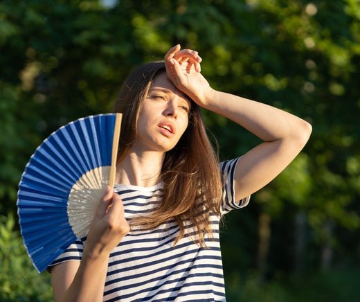 Surviving the Summer Heat: How to Stay Cool and Relaxed with Aromatherapy - Calm & Cozy